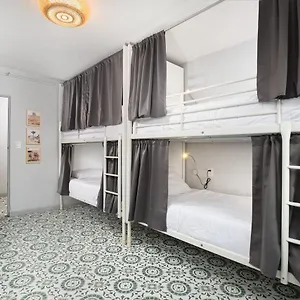Bungalows Hostel Хостел Лас-Вегас